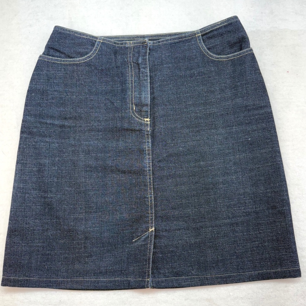 Kenneth Cole New York Women's‎ Denim Skirt Size 6 Dark Wash Cotton Blend